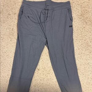 Cuts Men's Gray Jogger Pants